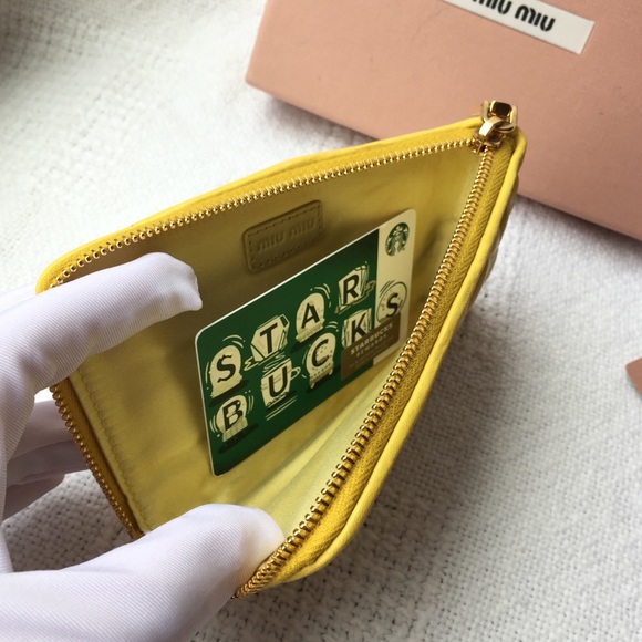 Authentic MIU MIU Matelasse Nappa Leather L Shape Zipper Wallet Card Holder Sole - Picture 7 of 16